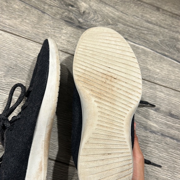 • AllBirds • Womens Wool Runners Lace Up Tuke Jo Dark Gray 7 Sneakers - Picture 5 of 6